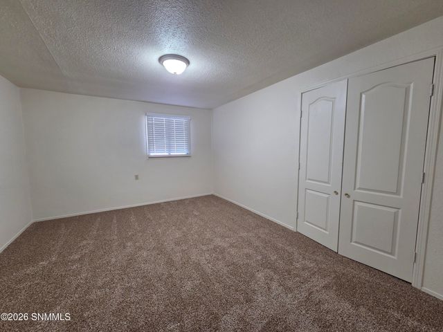 533 N Miranda Street, Las Cruces, NM 88005