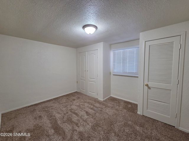533 N Miranda Street, Las Cruces, NM 88005