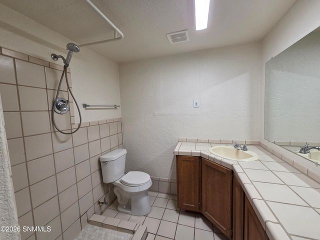 533 N Miranda Street, Las Cruces, NM 88005