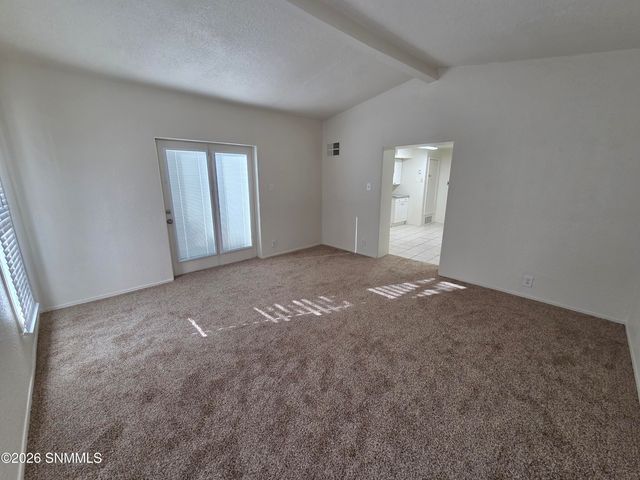 533 N Miranda Street, Las Cruces, NM 88005