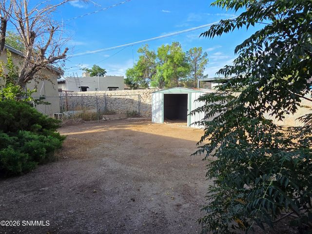 533 N Miranda Street, Las Cruces, NM 88005
