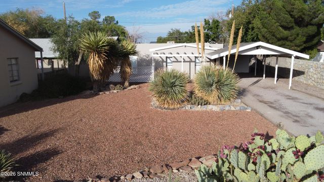 533 N Miranda Street, Las Cruces, NM 88005