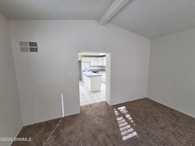 533 N Miranda Street, Las Cruces, NM 88005
