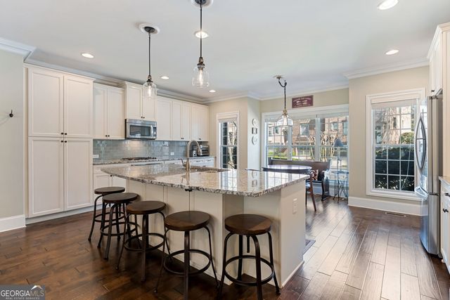 10705 Arlington Point, Johns Creek, GA 30022