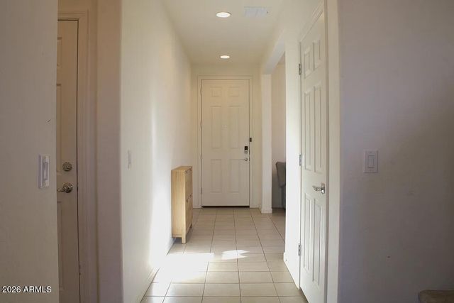 3330 W DONNER Drive, Phoenix, AZ 85041