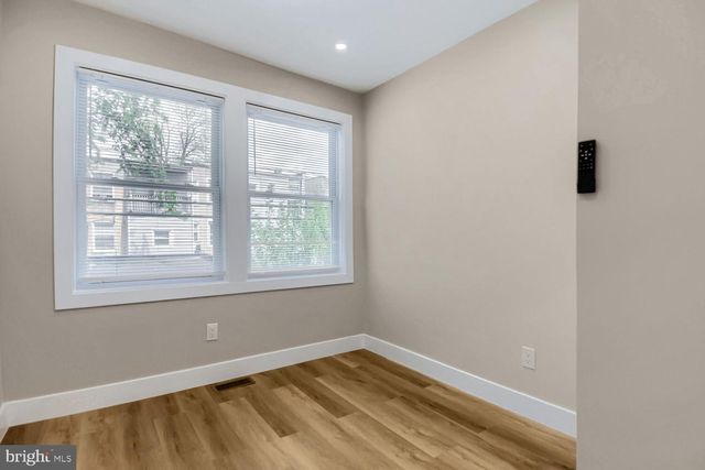 2542 OSWEGO AVE, Baltimore, MD 21215