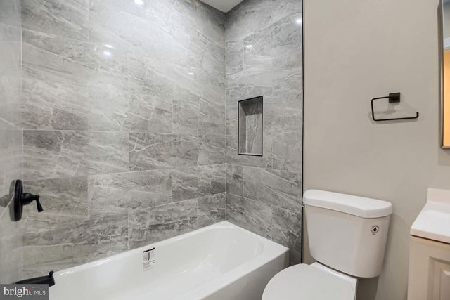 2542 OSWEGO AVE, Baltimore, MD 21215