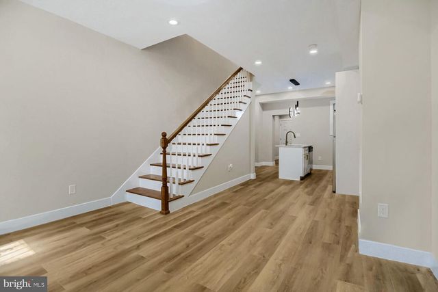 2542 OSWEGO AVE, Baltimore, MD 21215