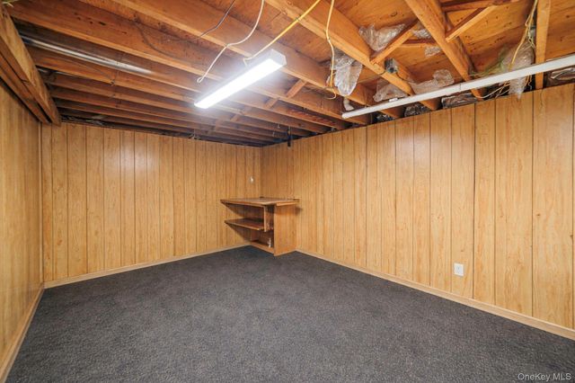 18 Wendorf Court, North Babylon, NY 11703