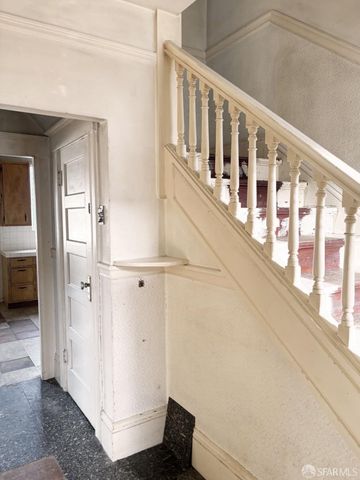 66 Theresa Street, San Francisco, CA 94112