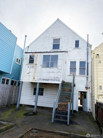 66 Theresa Street, San Francisco, CA 94112