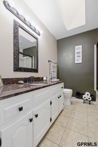 601 N Martin Drive, Bellevue, NE 68005