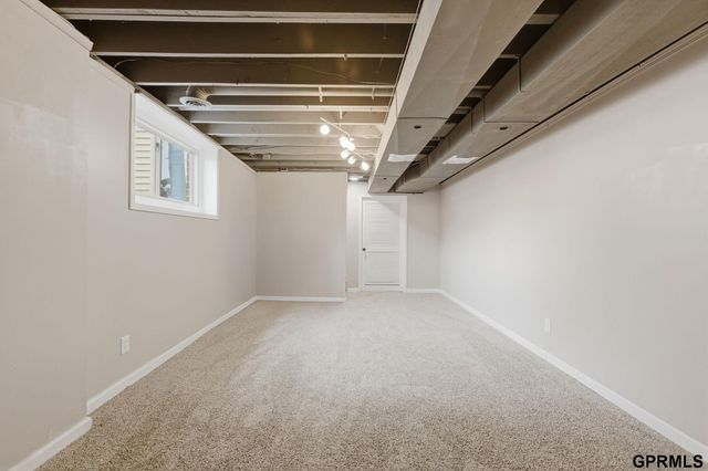 601 N Martin Drive, Bellevue, NE 68005