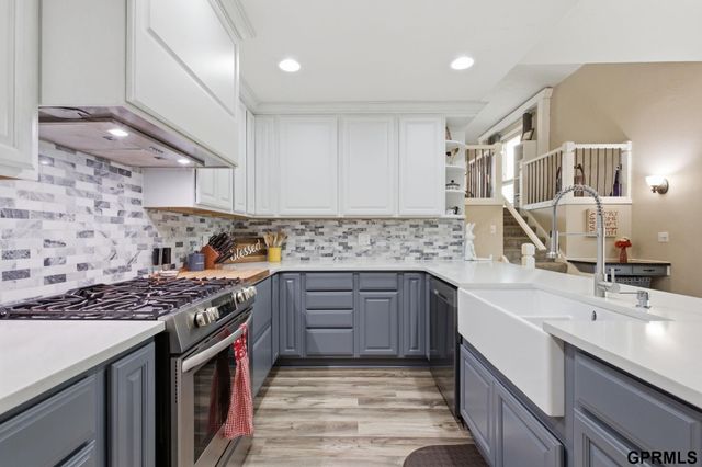 601 N Martin Drive, Bellevue, NE 68005