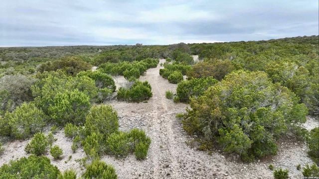 SD 16010 SD, Rocksprings, TX 78880