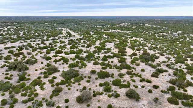 SD 16010 SD, Rocksprings, TX 78880
