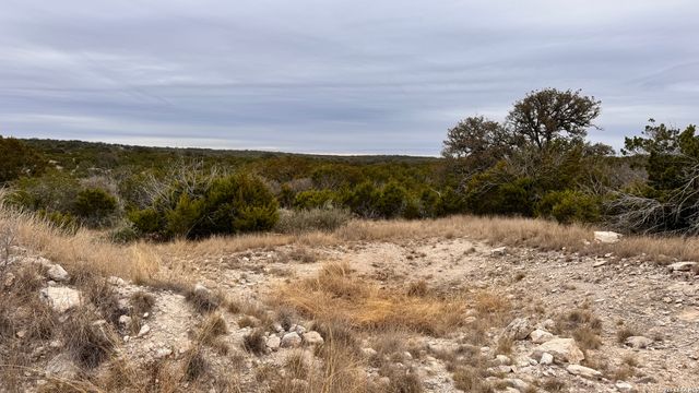 SD 16010 SD, Rocksprings, TX 78880