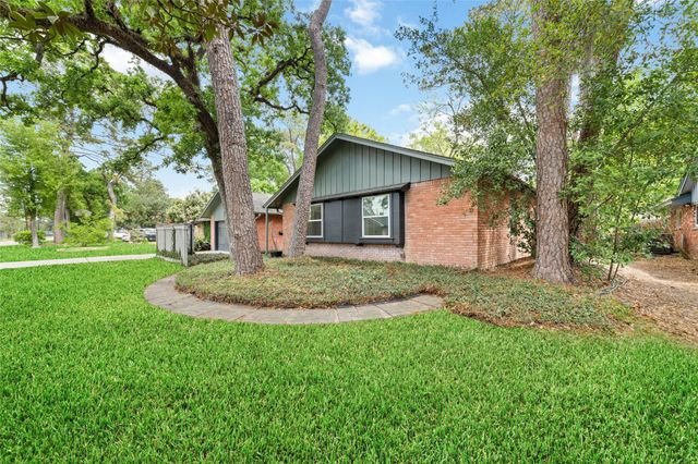 1626 Conrad Sauer Drive, Houston, TX 77043