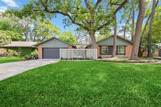 1626 Conrad Sauer Drive, Houston, TX 77043