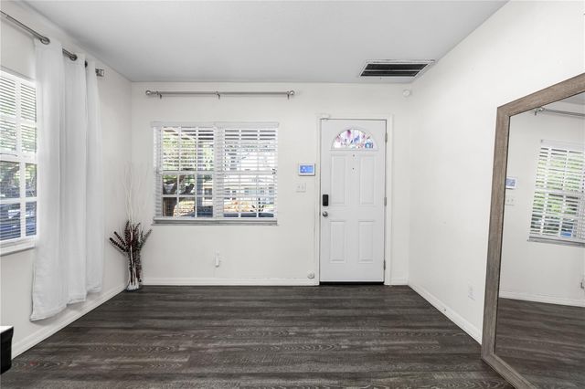 117 W STRICKLAND STREET, Plant City, FL 33563