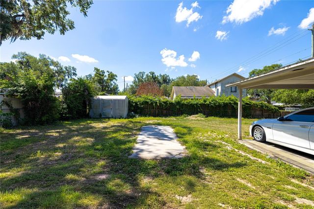 117 W STRICKLAND STREET, Plant City, FL 33563
