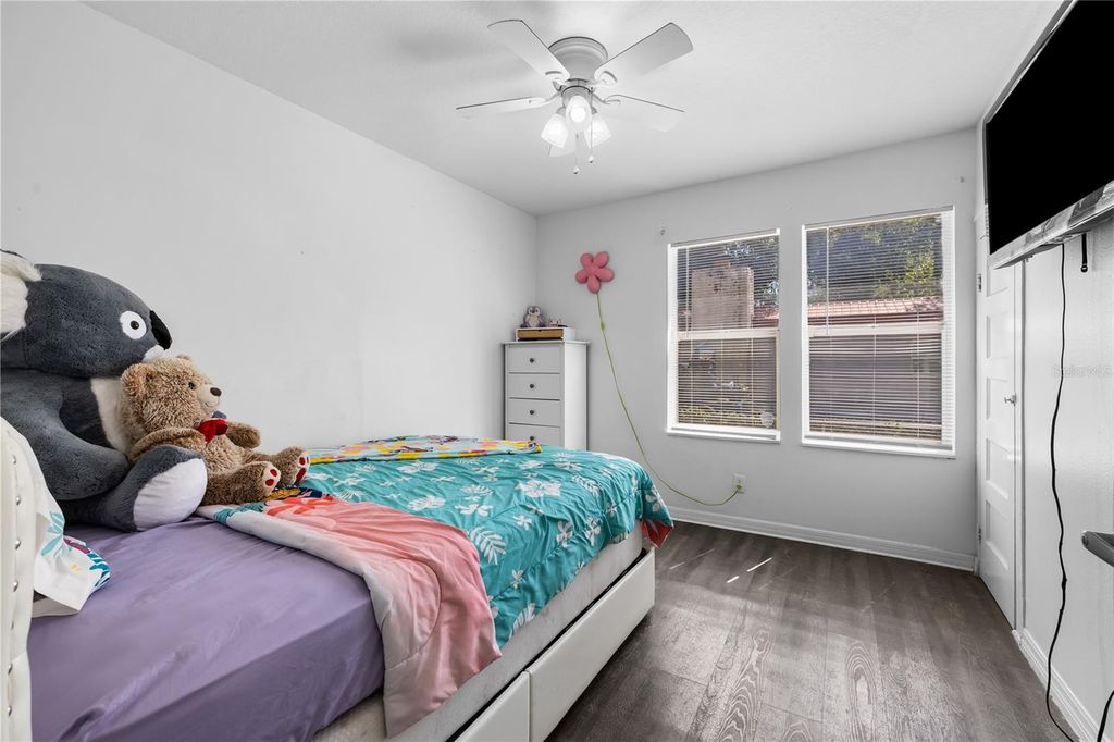 Image 18 of property listing at 117 W STRICKLAND STREET, Plant City, FL 33563