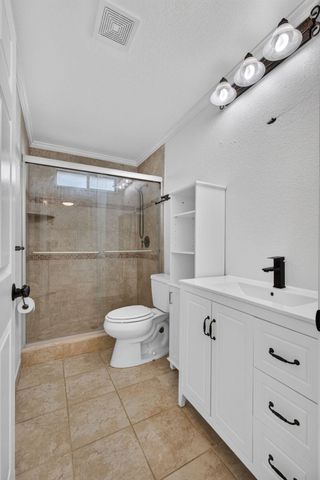 18371 Flagship Circle, Jupiter, FL 33458