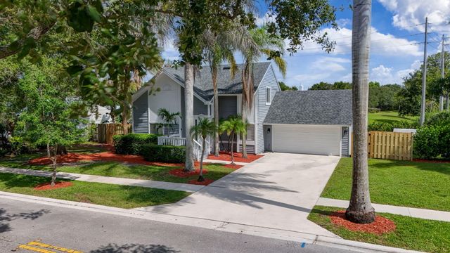 18371 Flagship Circle, Jupiter, FL 33458