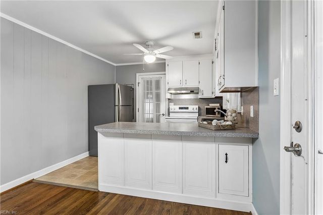 920 Moyer RD, Newport News, VA 23608