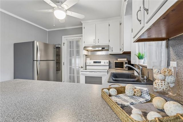 920 Moyer RD, Newport News, VA 23608