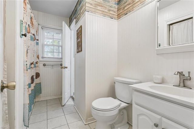 920 Moyer RD, Newport News, VA 23608