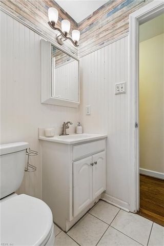 920 Moyer RD, Newport News, VA 23608