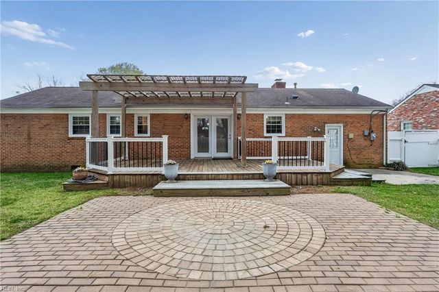 920 Moyer RD, Newport News, VA 23608