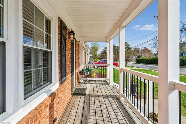 920 Moyer RD, Newport News, VA 23608