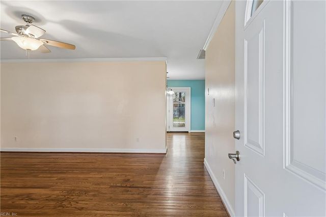 920 Moyer RD, Newport News, VA 23608