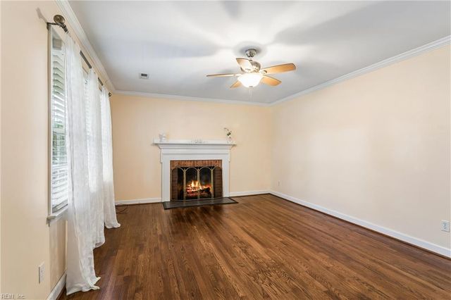 920 Moyer RD, Newport News, VA 23608