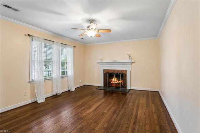 920 Moyer RD, Newport News, VA 23608