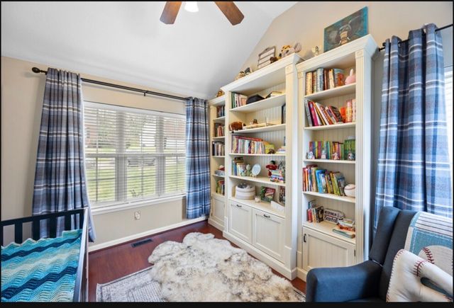 412 Brownstone St, Old Hickory, TN 37138