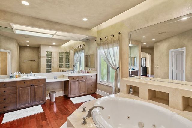 5 Ebony Glade, Laguna Niguel, CA 92677