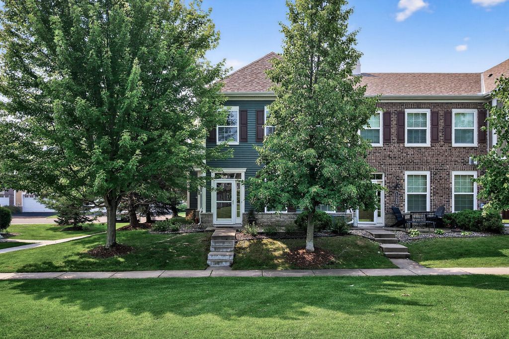 17248 72nd Avenue N 1405, Maple Grove, MN 55311