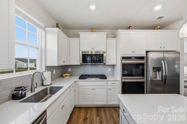 1734 Otter Perch Lane, Fort Mill, SC 29715
