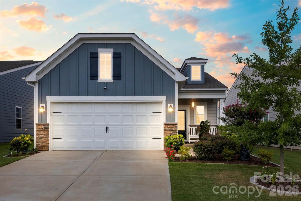 1734 Otter Perch Lane, Fort Mill, SC 29715