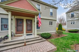 122 Colonial Hill Drive 122, Wallingford, CT 06492