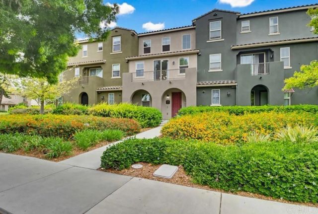 1876 Champagne Court 6, Chula Vista, CA 91913