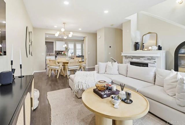 1876 Champagne Court 6, Chula Vista, CA 91913