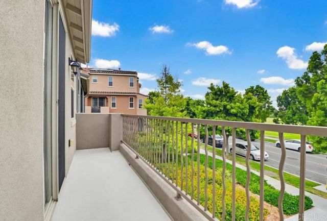 1876 Champagne Court 6, Chula Vista, CA 91913