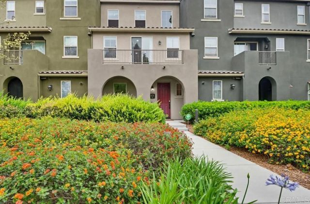 1876 Champagne Court 6, Chula Vista, CA 91913