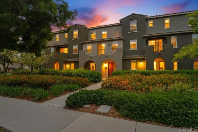 1876 Champagne Court 6, Chula Vista, CA 91913