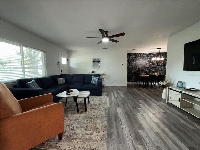 3988 SAN LUIS DRIVE, Sarasota, FL 34235