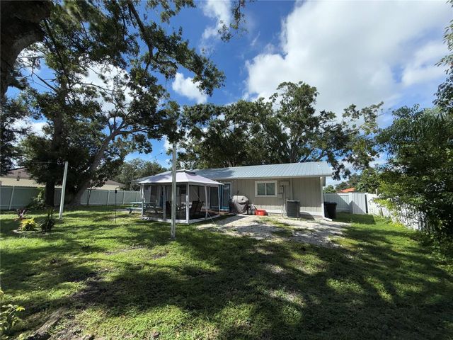 3988 SAN LUIS DRIVE, Sarasota, FL 34235